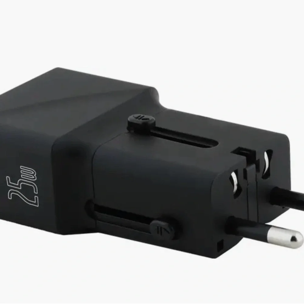 TUMI Travel Bundle Adapter Charger 1 USB port/1 C port- both US/international ad